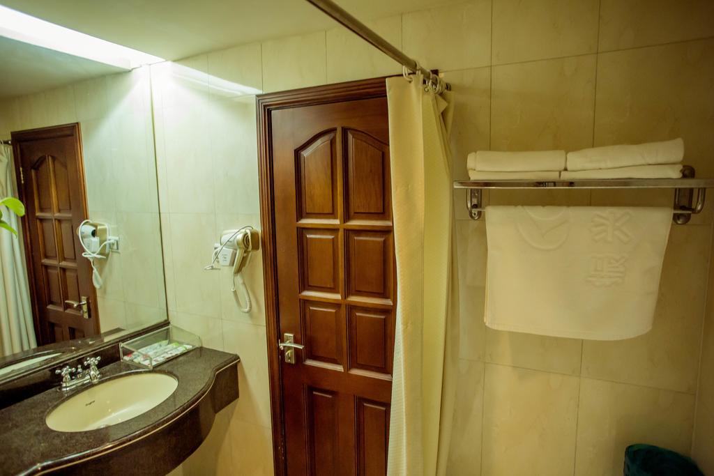 Zhenxing Hotel Shenzhen Extérieur photo